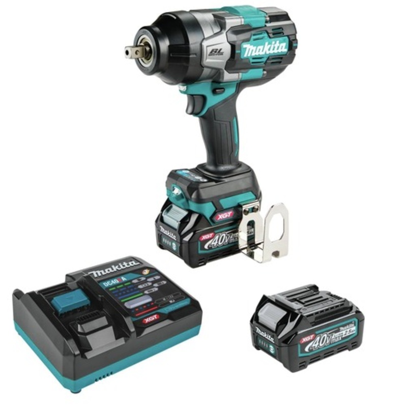 Makita 40V MAX XGT Brushless Lithium-Ion 1/2 in. Square Drive Cordless 4Speed HighTorque Impact Wrench Kit with Detent Anvil (2.5 Ah) - GWT03D